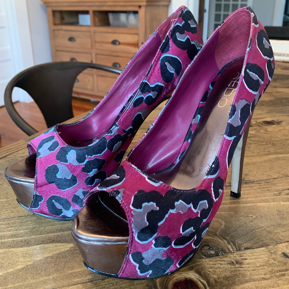 Aldo Leopard Print Peep Toe Pump